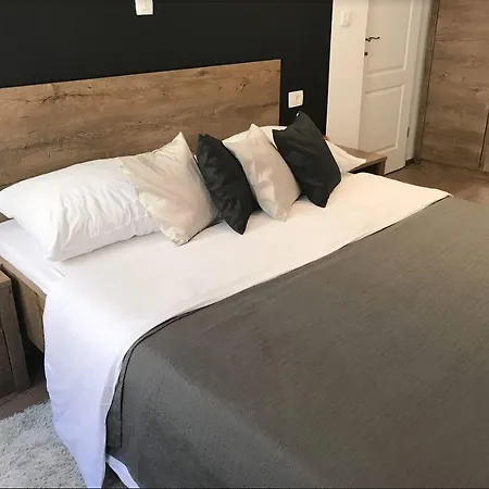 Antic In Center (adults Only) 게스트하우스