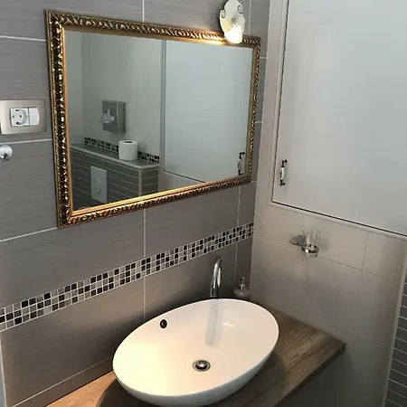 Guest house Antic In Center 4*