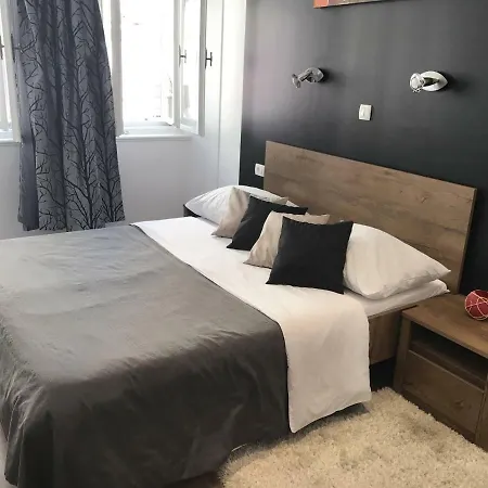 Antic In Center (adults Only) 게스트하우스