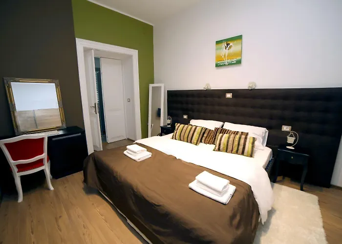 Antic In Center (adults Only) Pula