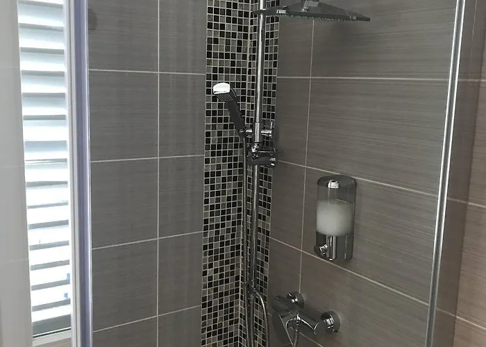 Antic In Center (adults Only) Pensión