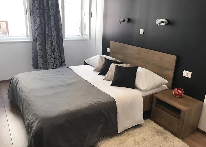 Guest house Antic In Center Pula