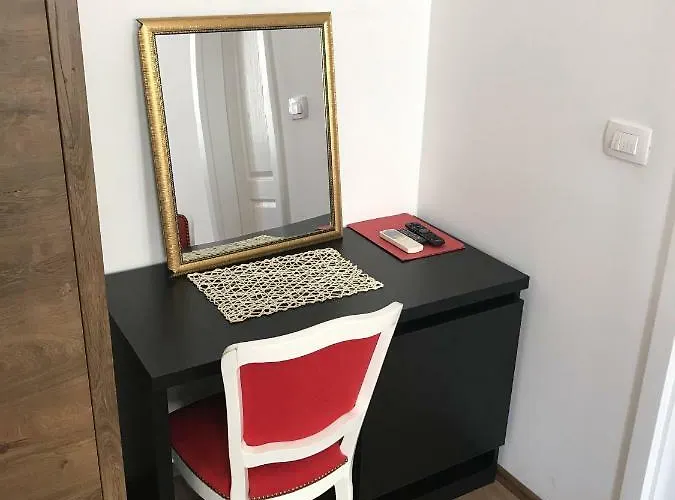 Antic In Center Guest house 4*